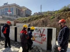 Espiyeli Öğrencilere Enkazda Arama Kurtarma Eğitimi