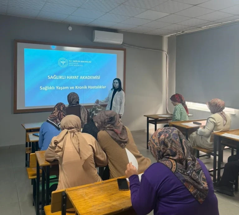 Giresun’da Sağlıklı Hayat Akademisi Nisan Eğitimleri Tamamlandı