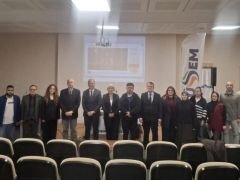 Giresun’un Geleceği “Akıllı Şehirler” Konferansında Tartışıldı