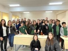 Ortaokul Öğrencileri Üniversiteli Oldu