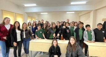 Ortaokul Öğrencileri Üniversiteli Oldu