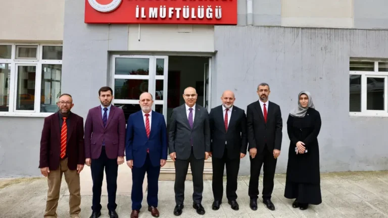 Giresun Valisi Koç’tan İl Müftülüğüne Ziyaret