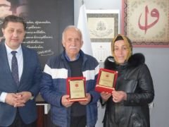 Espiye’de Hayırseverlere Teşekkür Plaketi Verildi